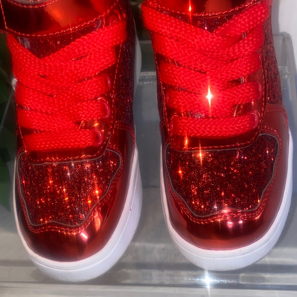 Kids Red Glitter High-Top Sneakers - Stylish Comfort